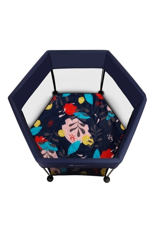 Box 6 maanden tot 2 jaar - 136 x 86 cm