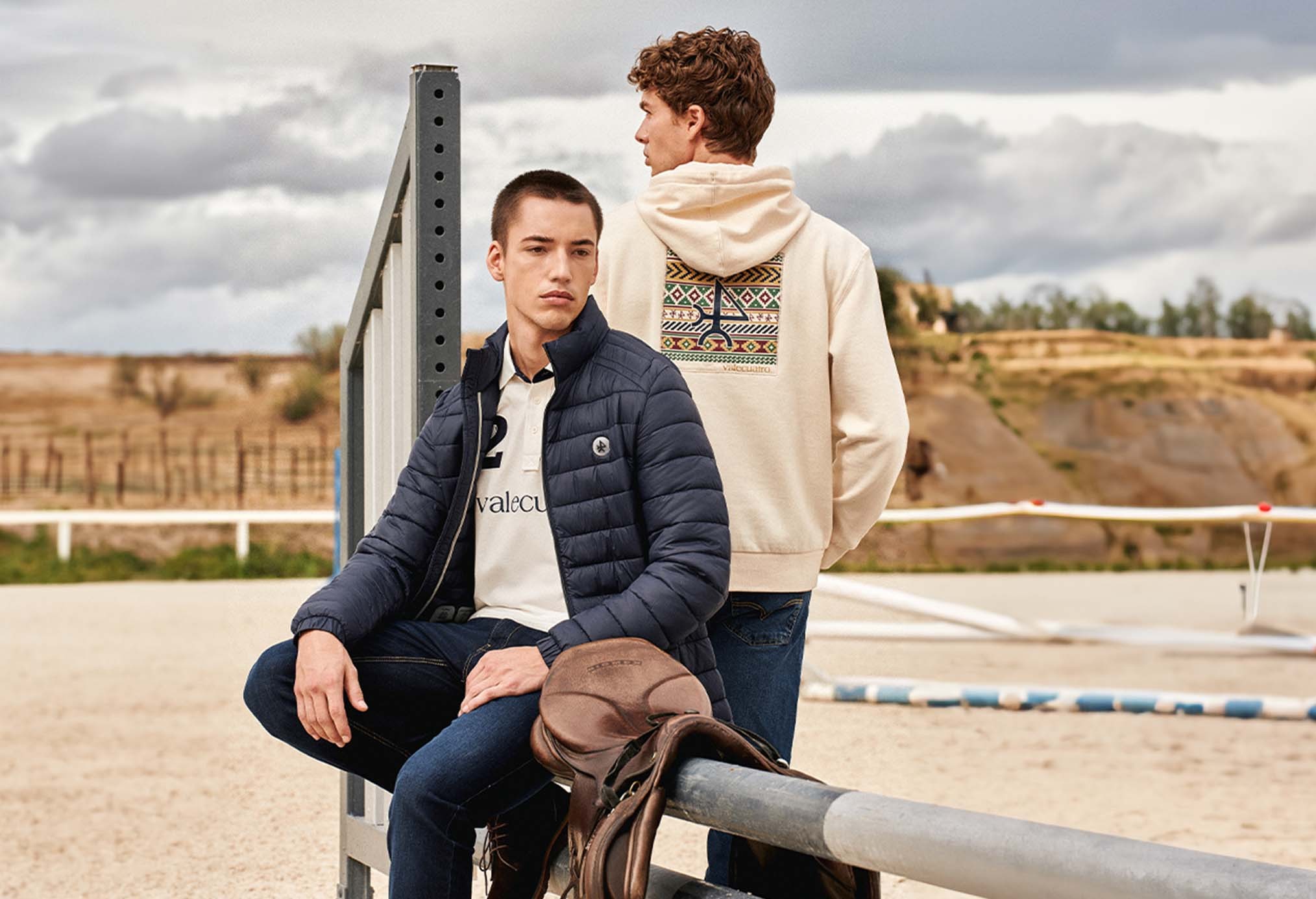 VALECUATRO à super prix chez SHOWROOMPRIVÉ