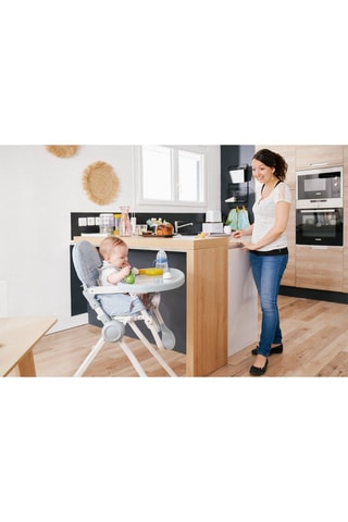 Chaise haute ultra compacte