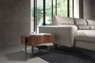 Table de chevet 1 tiroir en noyer - 65 x 39 x 39 cm