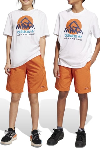 Short Adventure Oranje