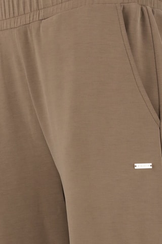 Calças - Castanho-claro