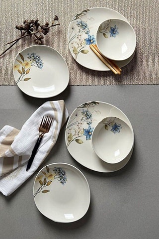 Service en porcelaine - 12 pièces