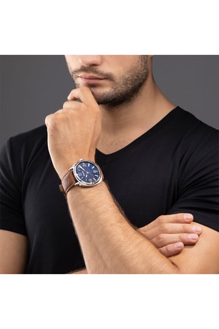 Montre en cuir - Marron et argenté