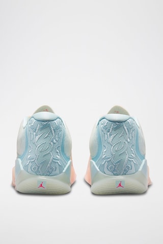 Zion 3 "Rising" - Corail et écru - Nike