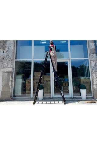 Echelle-escabeau télescopique Grafitek 5 m et 2,50 m