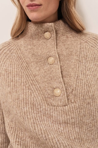 Pull - Beige  - One Step