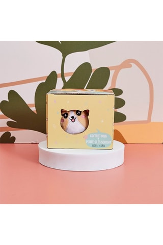 Mug en porcelaine et porte-clés