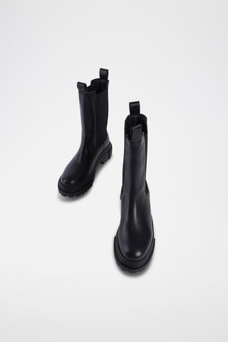 Boots subidas - Preto