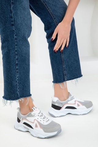 Sapatilhas - Branco e cinzento