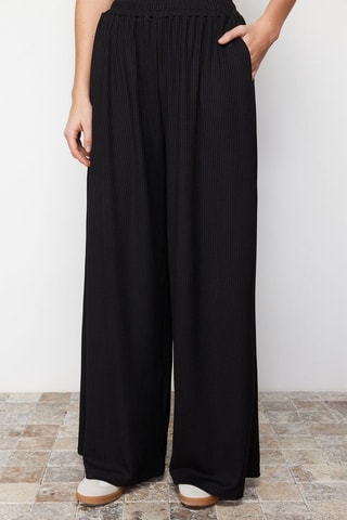 Calças wide legs - Preto