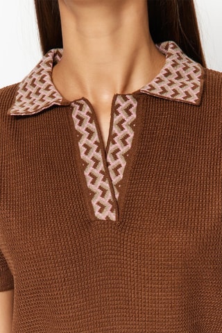 Top - 
Marron