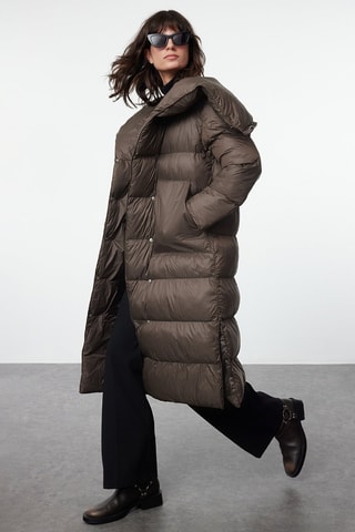 Blusão comprido oversize com capuz - Castanho