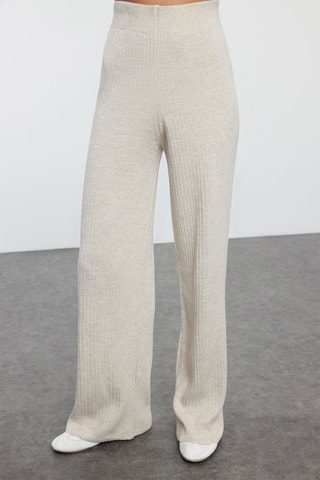 Camisola e calças cintura subida - Bege