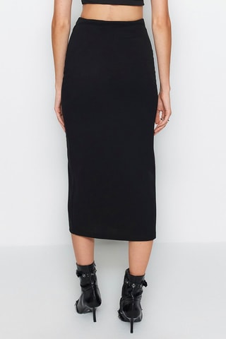 Saia midi cintura subida Preto