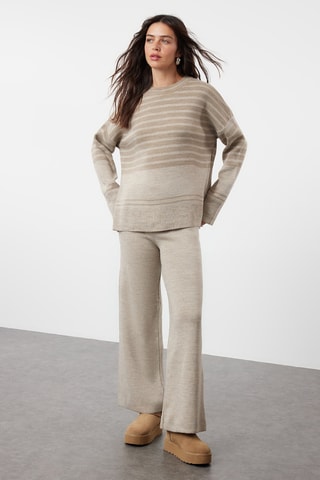Camisola e calças - Bege