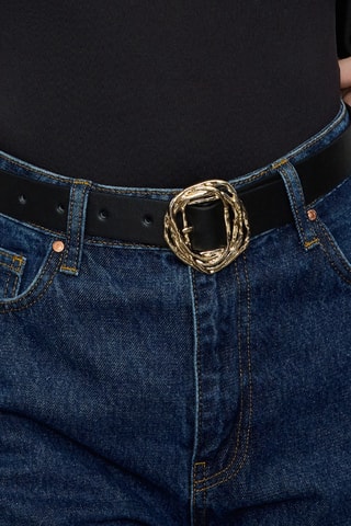 2 cintos - Preto e castanho