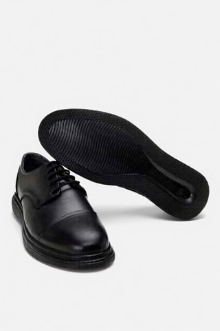 Derbies em couro - Preto