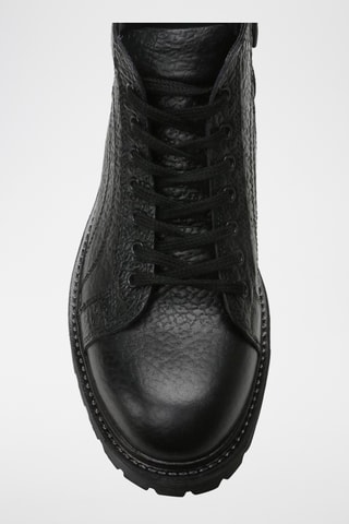 Botins em couro - Preto