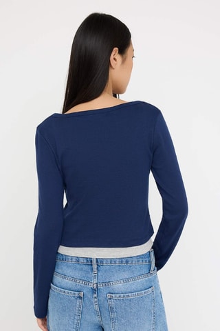 2 tops - Cinzento e azul-marinho