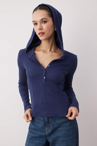 Top com capuz - ­ Azul-marinho