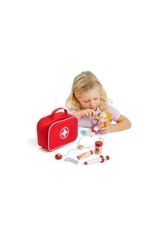 Kit médico A partir dos 3 anos