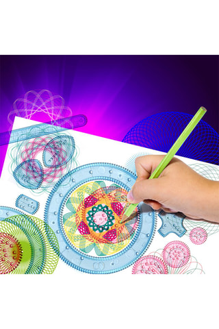 Acessórios de desenho - 28 peças - A partir dos 3 anos