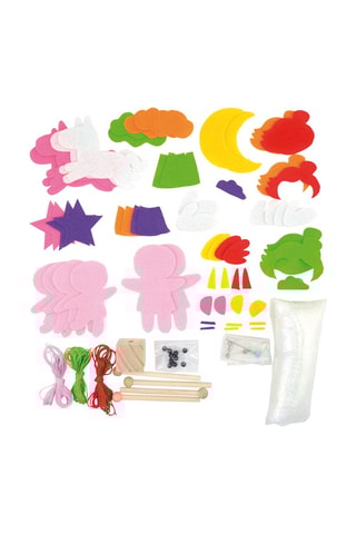 Conjunto criação móbiles em feltro A partir dos 6 anos