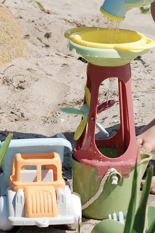 Moinho de água e peneira para areia - A partir de 1 ano