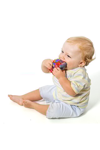 Tapete e 9 carros - A partir de 1 ano