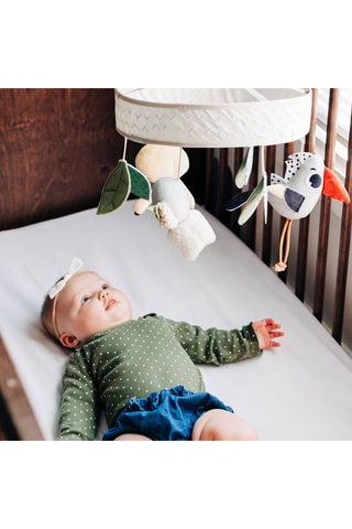 Mobile musical en bois - Dès la naissance