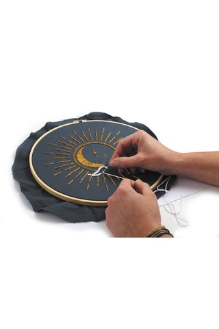 Kit broderie celeste - 9 pièces - Dès 14 ans