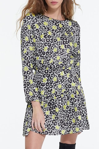 Vestido estilo patinadora Branco e preto