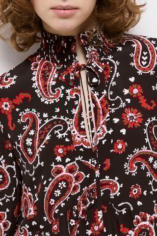 Robe - Noir et rouge