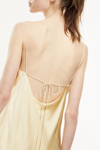 Robe trapèze 100% soie Jaune clair