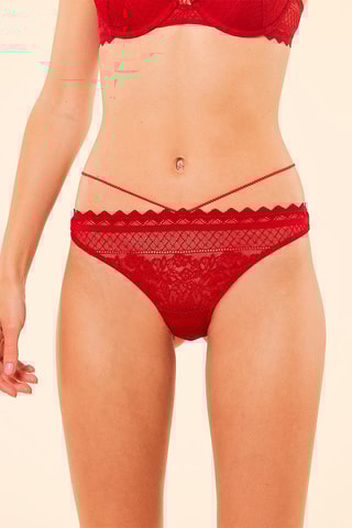 Tanga Hymne Rouge