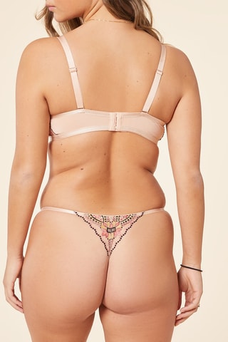 String Charmee - Nude