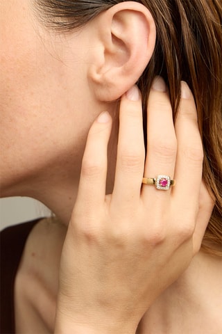 Bague - Or jaune 18 carats, rubis et diamants