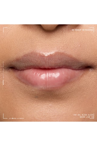 Bálsamo para lábios colorido vegan 12 h Fat Oil Slick Click - Going Live - 13 g