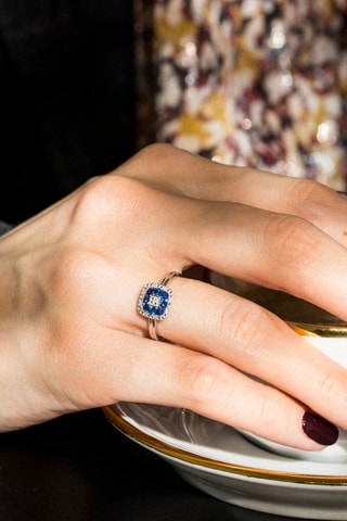 Bague Volga - Or blanc, diamants et saphirs