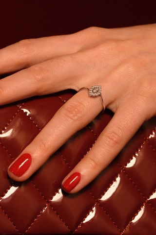 Bague Vénus - 
Or blanc et diamants