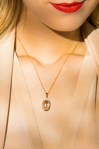 Pendentif Betafo Or jaune, rutile et diamants