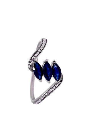 Bague - Or blanc et diamants