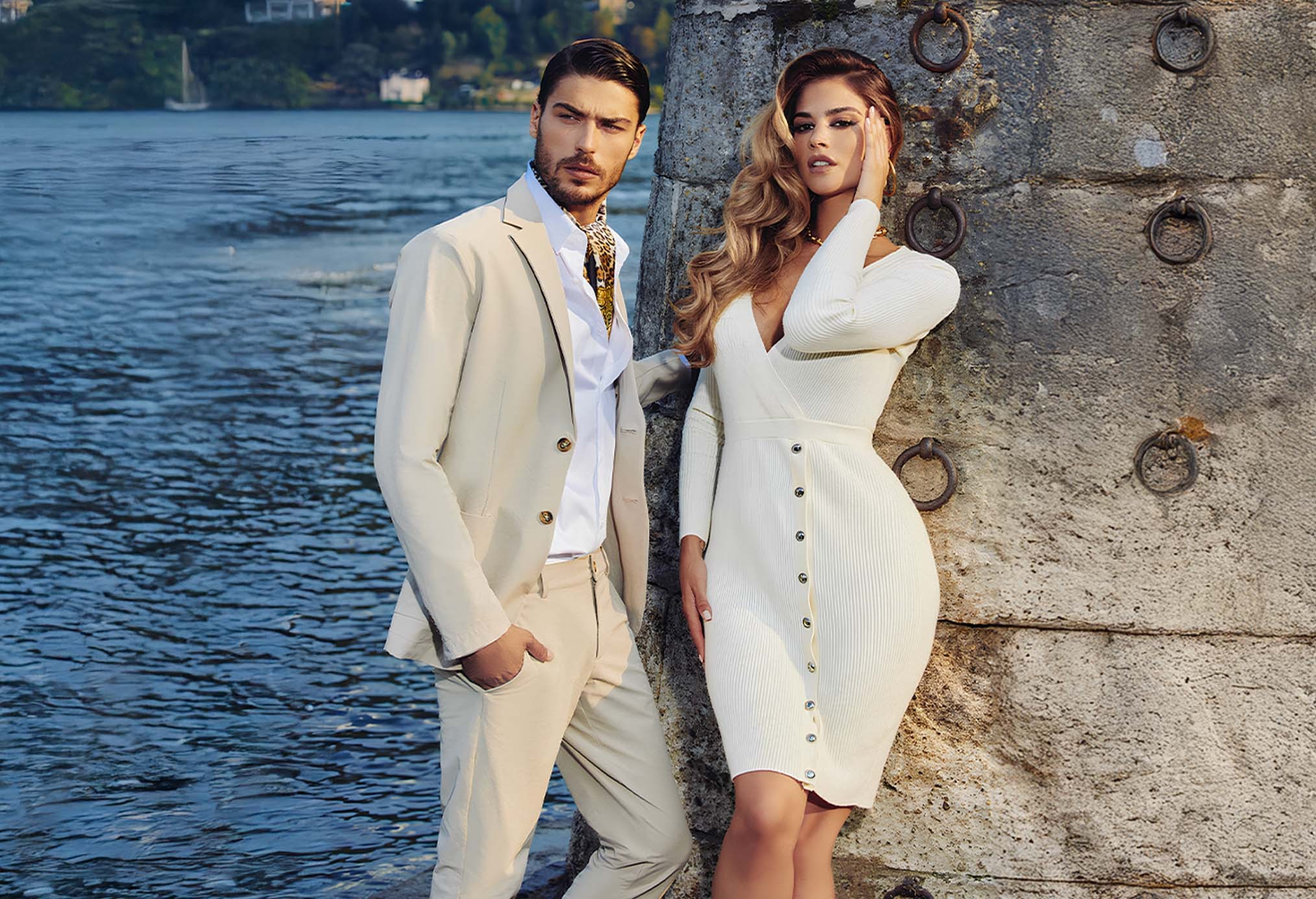 GUESS à bas prix sur SHOWROOMPRIVÉ