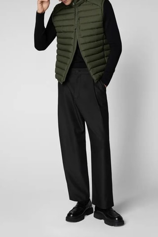 Mouwloos vest- Kakigroen