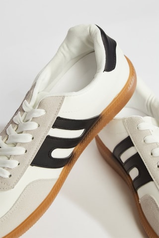 Baskets - Blanc et noir