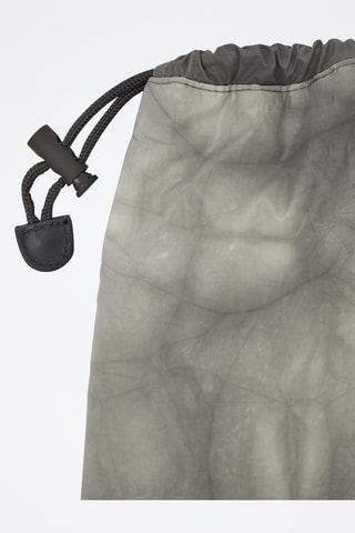 Mochila tie and dye - Cinzento