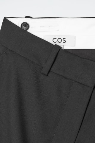 Saia comprida em lã - Preto