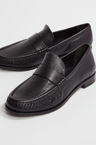 Mocassins em couro - Preto