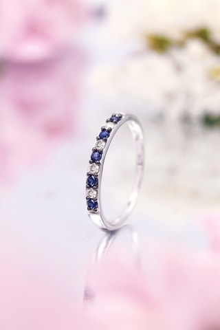 Ring Séoul - Witgoud, Saffieren 0,25 Karaat/5 en Diamanten 0,11 Karaat/4